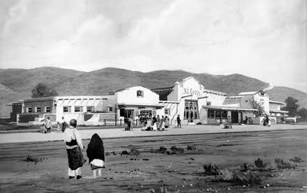 El Ortiz hotel and lunchroom.Lamy Harvey House.from www.harveyhouses.net